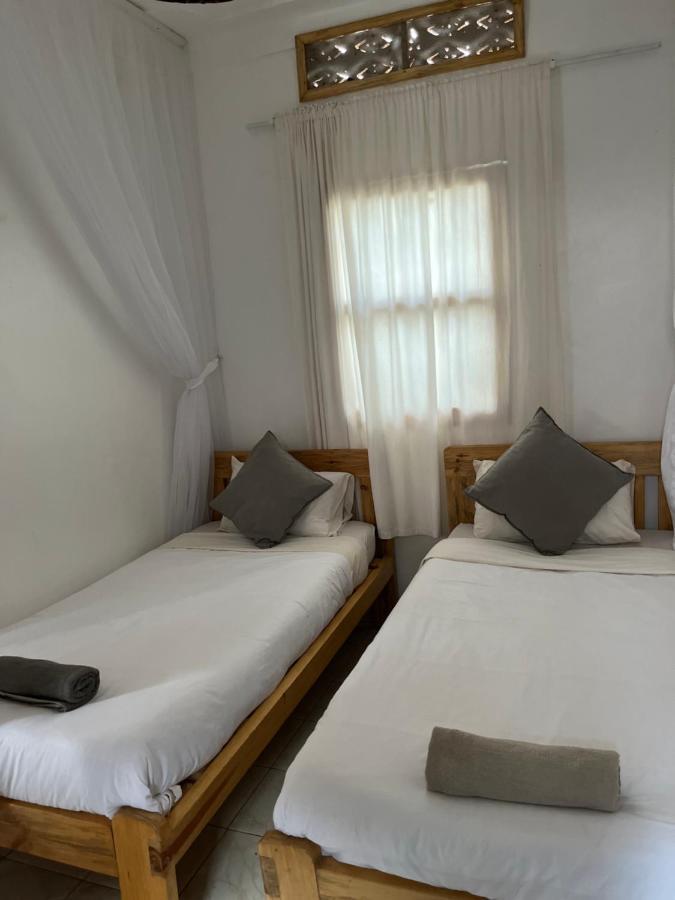 Bed and Breakfast 30 Wilson Джинджа Экстерьер фото